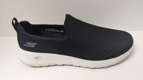skechers performance go walk max